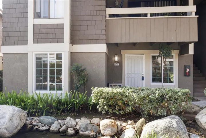 297 Streamwood, Irvine, California 92620