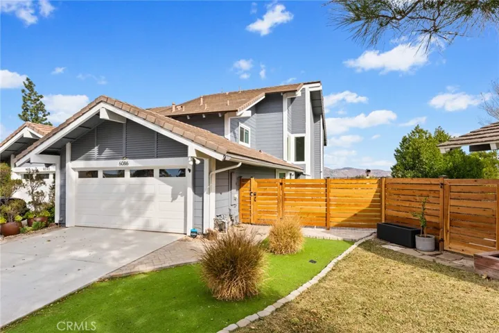 6086 E Silverspur Trail, Anaheim Hills, California 92807