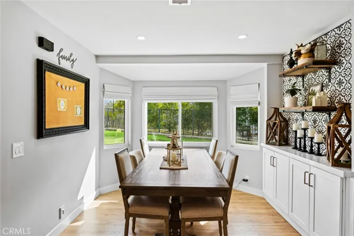 6086 E Silverspur Trail, Anaheim Hills, California 92807