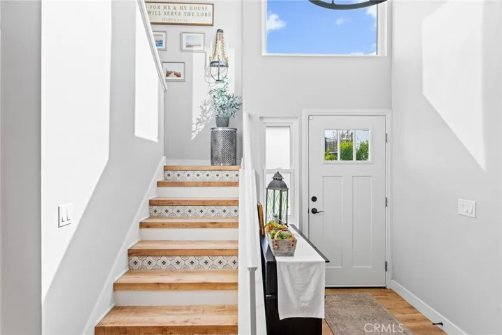 6086 E Silverspur Trail, Anaheim Hills, California 92807
