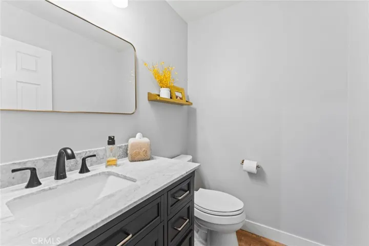 6086 E Silverspur Trail, Anaheim Hills, California 92807