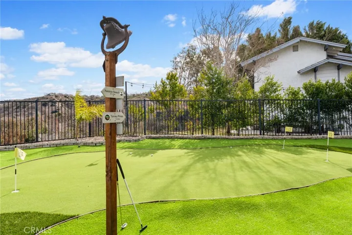 6086 E Silverspur Trail, Anaheim Hills, California 92807