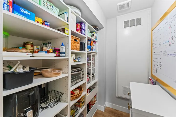 6086 E Silverspur Trail, Anaheim Hills, California 92807