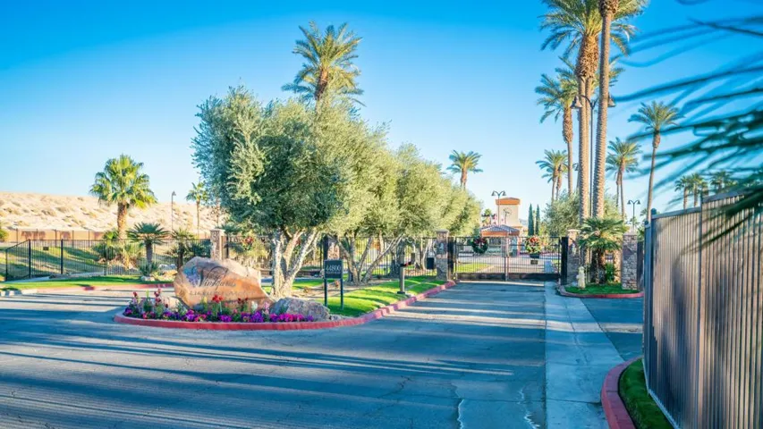 44454 Duckhorn Ln Exterior-29