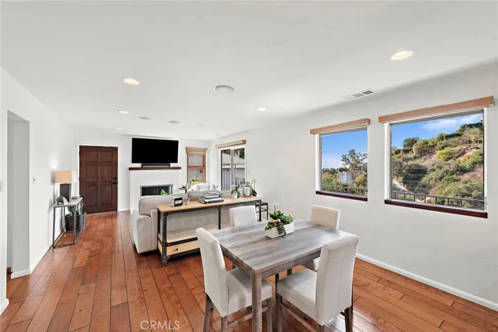 991 Meadowlark Drive, Laguna Beach, California 92651