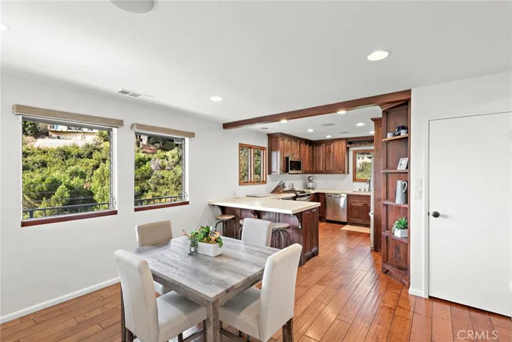 991 Meadowlark Drive, Laguna Beach, California 92651
