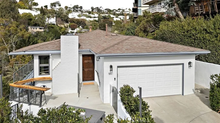 991 Meadowlark Drive, Laguna Beach, California 92651