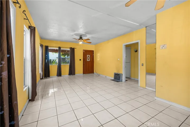 619 Elm Avenue, Inglewood, California 90301