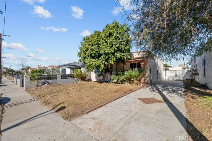 619 Elm Avenue, Inglewood, California 90301