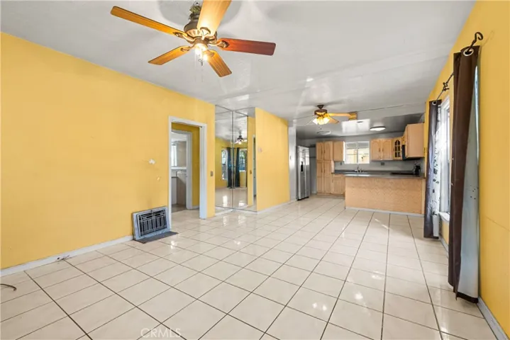 619 Elm Avenue, Inglewood, California 90301