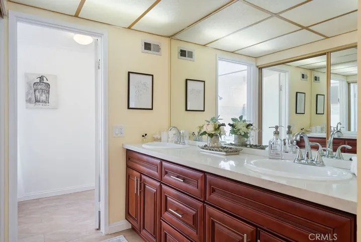 16904 New Pine Drive, Hacienda Heights, California 91745