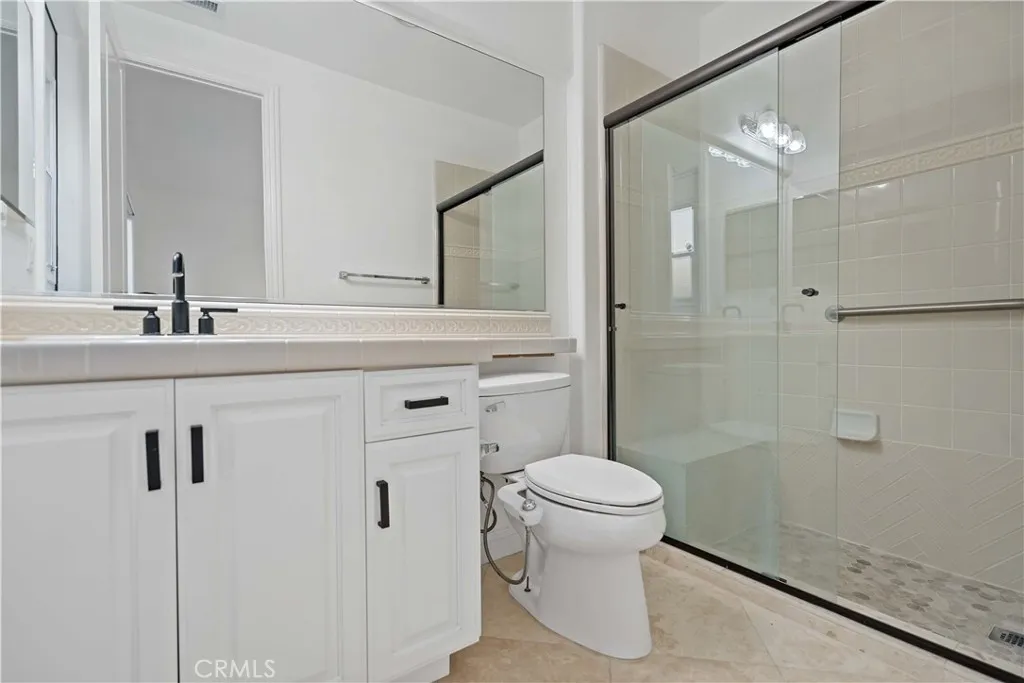 18665 Seabiscuit Run, Yorba Linda, California 92886 home-pic-45