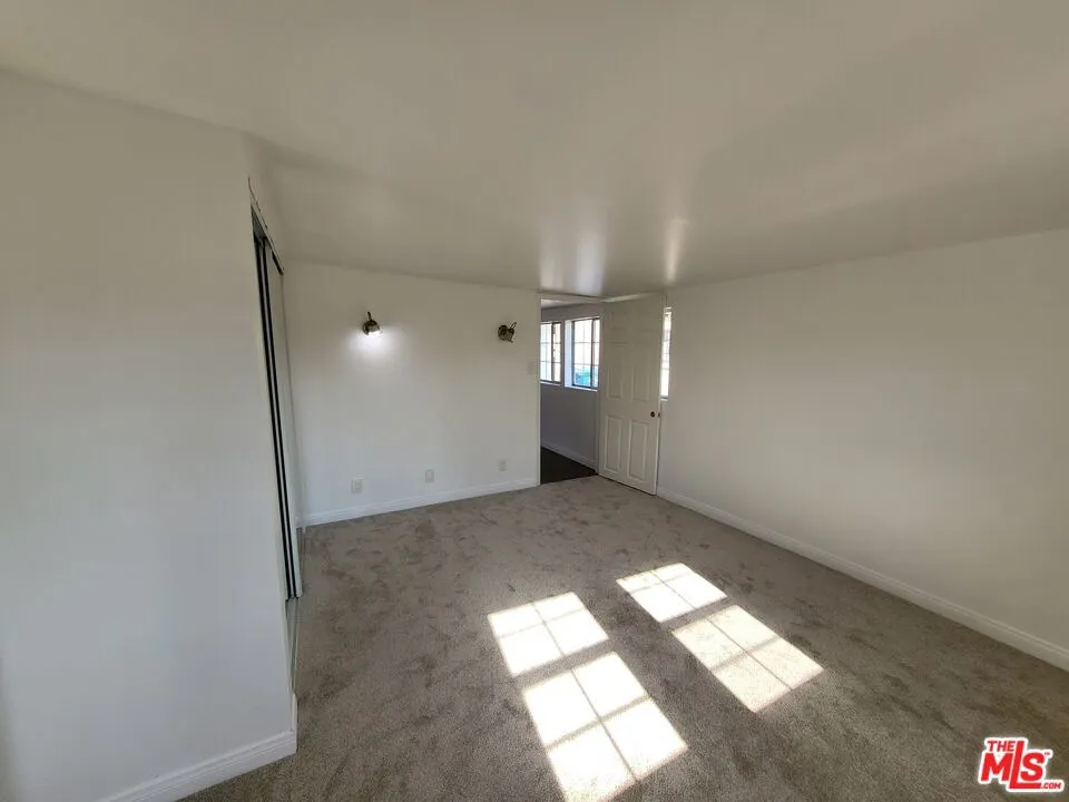 1760 S Vecino Avenue, Glendora, California 91740 home-pic-15