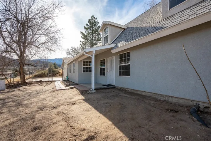 3481 1/2 Pipeline Road, Pinon Hills, California 92372