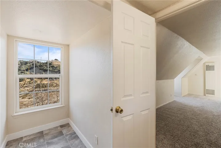3481 1/2 Pipeline Road, Pinon Hills, California 92372