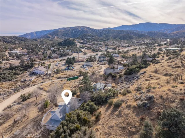 3481 1/2 Pipeline Road, Pinon Hills, California 92372