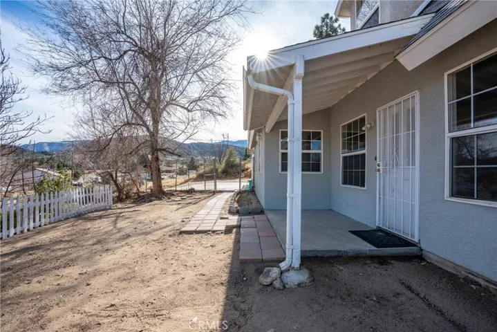 3481 1/2 Pipeline Road, Pinon Hills, California 92372