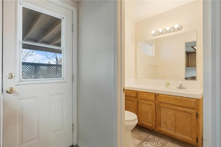 3481 1/2 Pipeline Road, Pinon Hills, California 92372