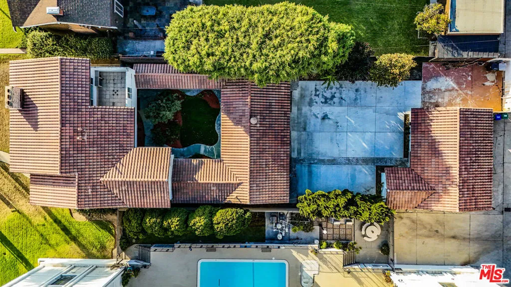 2525 E Ocean Boulevard, Long Beach, California 90803 home-pic-35