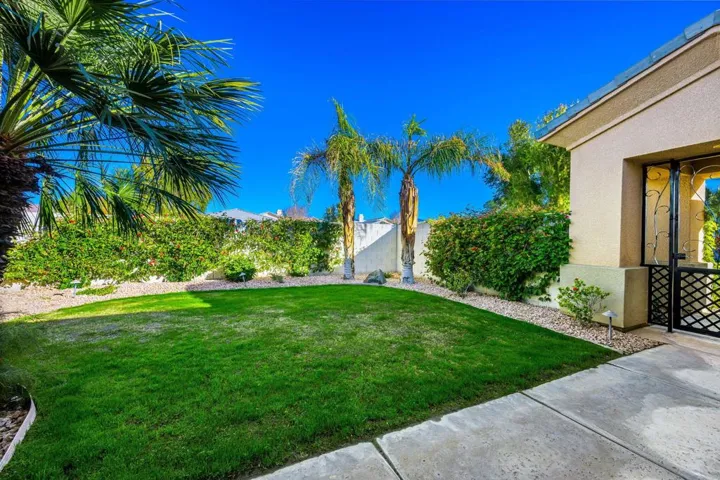 Private Courtyard