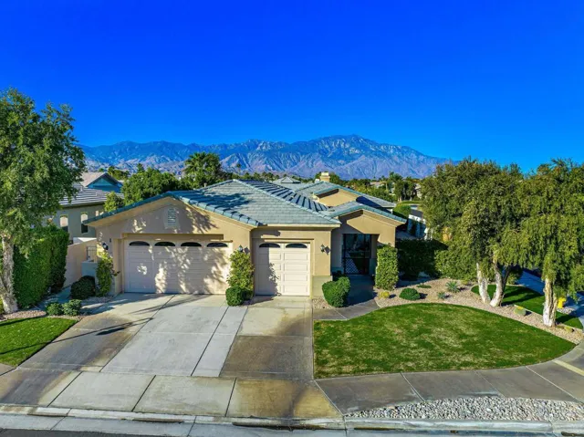 3-car Garage on Corner Lot