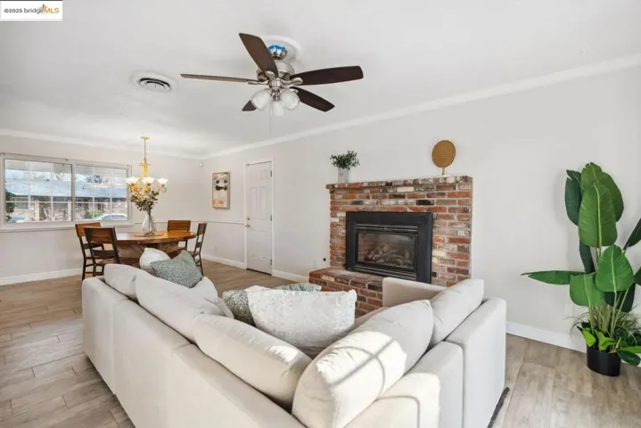 1132 Speckert Ln, Yuba City, California 95991