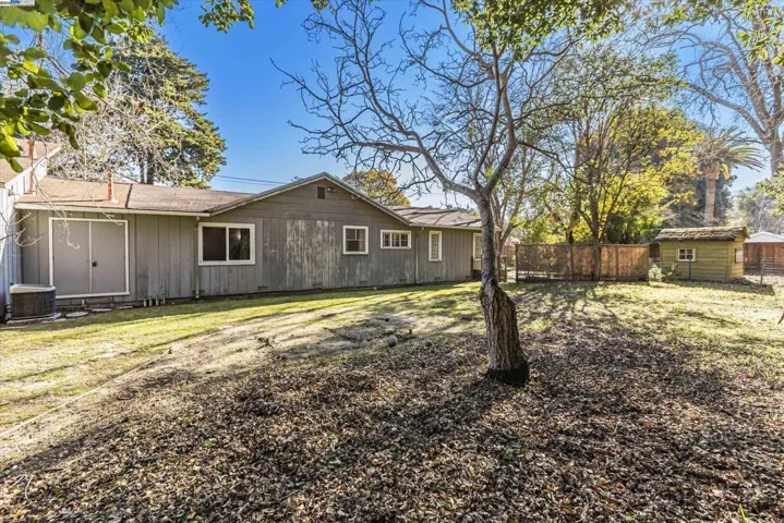 275 Lancaster Rd, Walnut Creek, California 94595