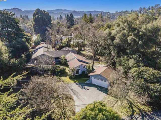 275 Lancaster Rd, Walnut Creek, California 94595