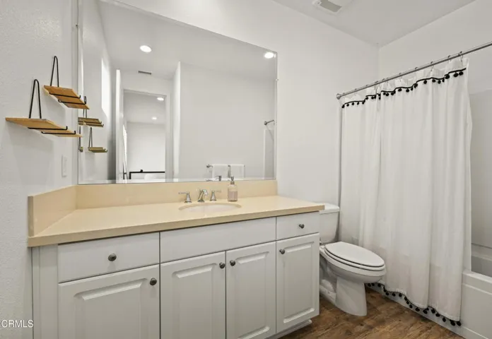 222 Bainbridge Web-17