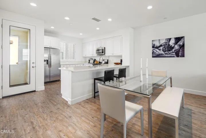 222 Bainbridge Web-22