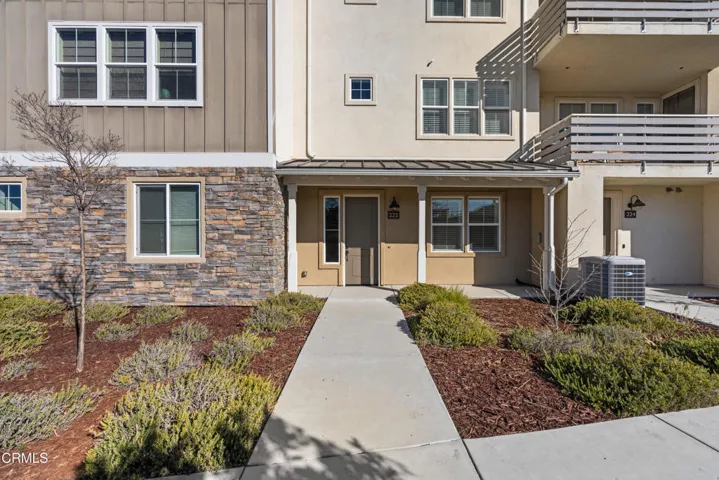 222 Bainbridge Web-4