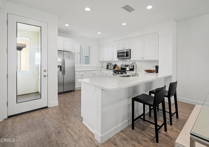 222 Bainbridge Web-23