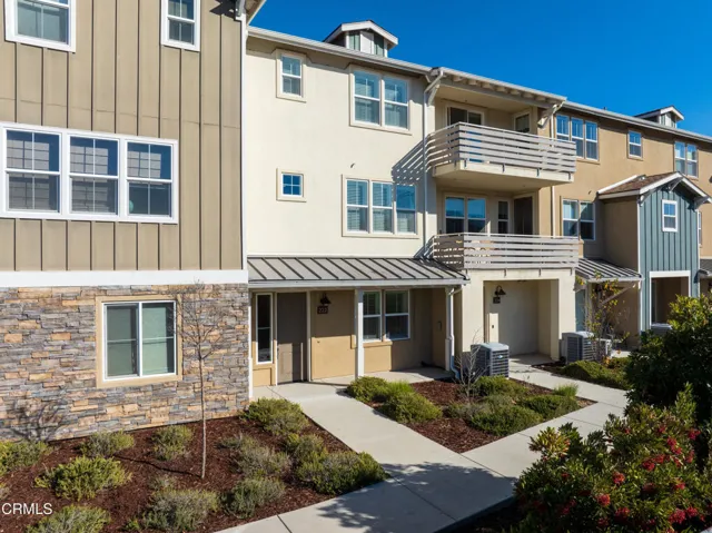 222 Bainbridge Web-21