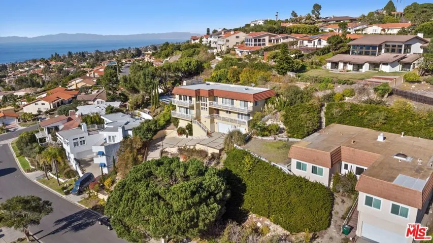 6461 Chartres Drive, Rancho Palos Verdes, California 90275