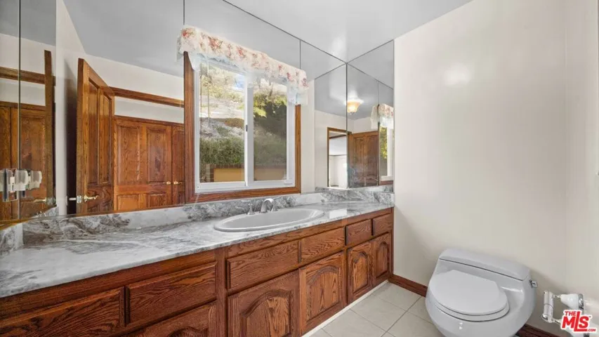 6461 Chartres Drive, Rancho Palos Verdes, California 90275