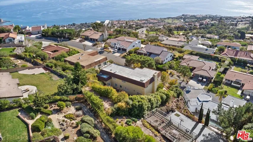 6461 Chartres Drive, Rancho Palos Verdes, California 90275