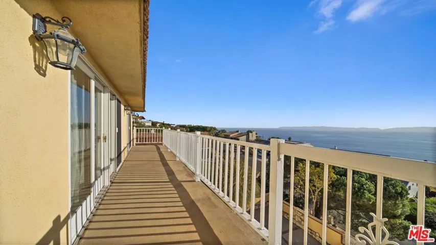 6461 Chartres Drive, Rancho Palos Verdes, California 90275