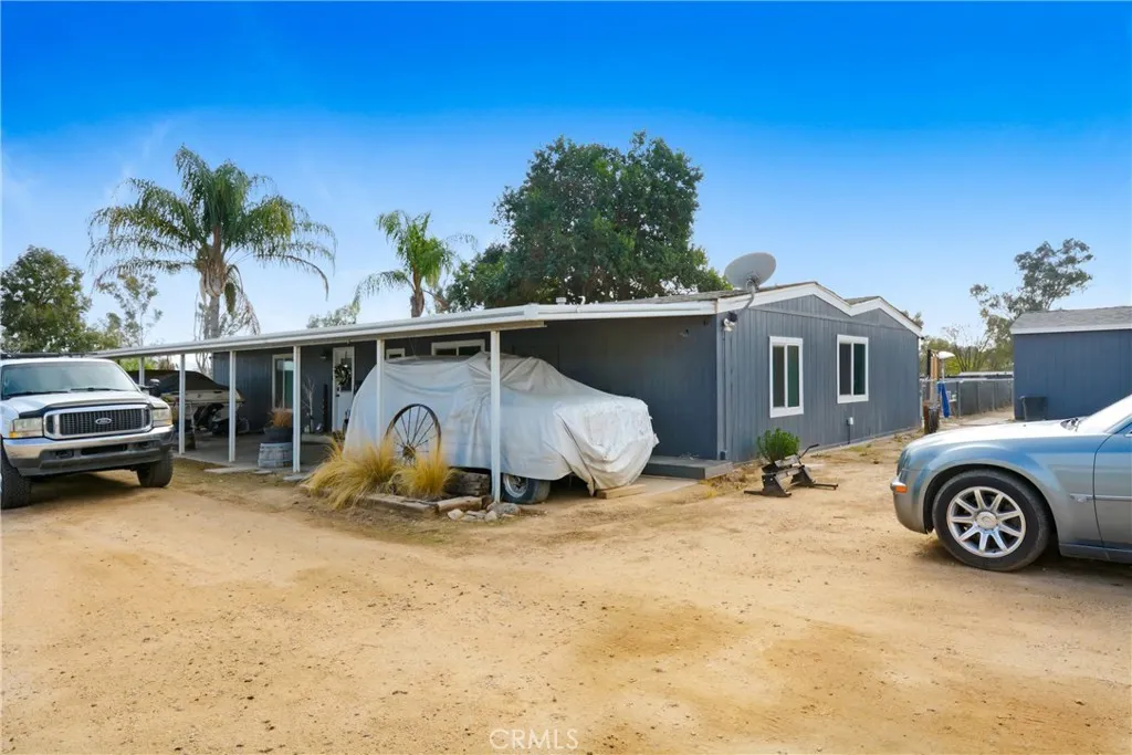 30525 Old Windmill Road, Menifee, California 92584 home-pic-10