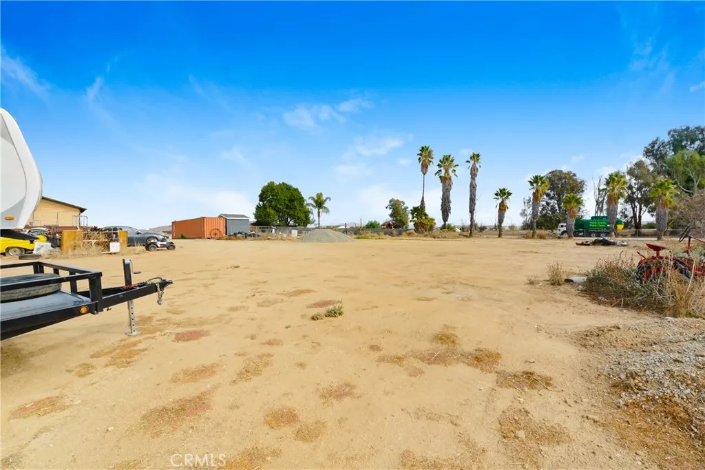 30525 Old Windmill Road, Menifee, California 92584 home-pic-11