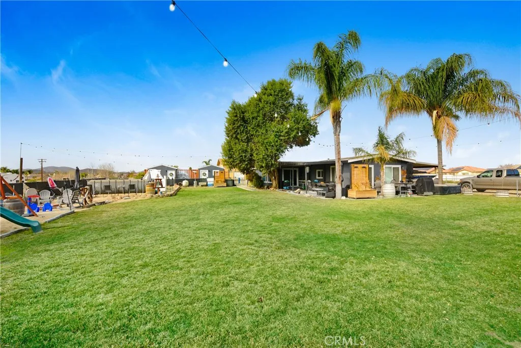 30525 Old Windmill Road, Menifee, California 92584 home-pic-4