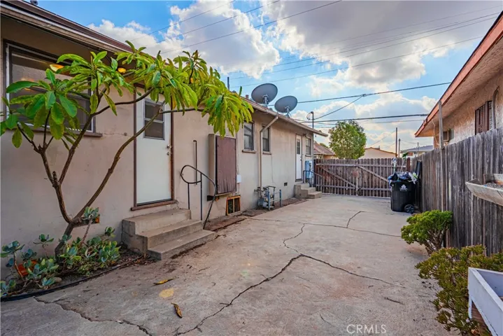 2303 Hancock Street, Los Angeles, California 90031