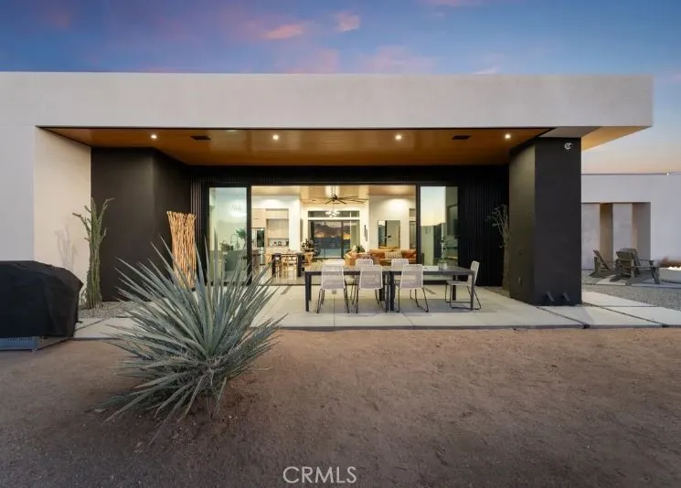 8175 Fox Trail, Yucca Valley, California 92284 home-pic-8