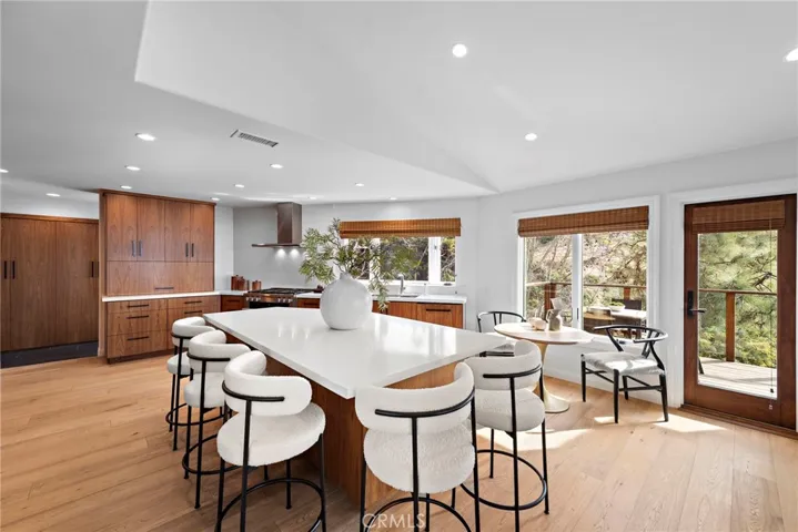 2335 Hillview Drive, Laguna Beach, California 92651