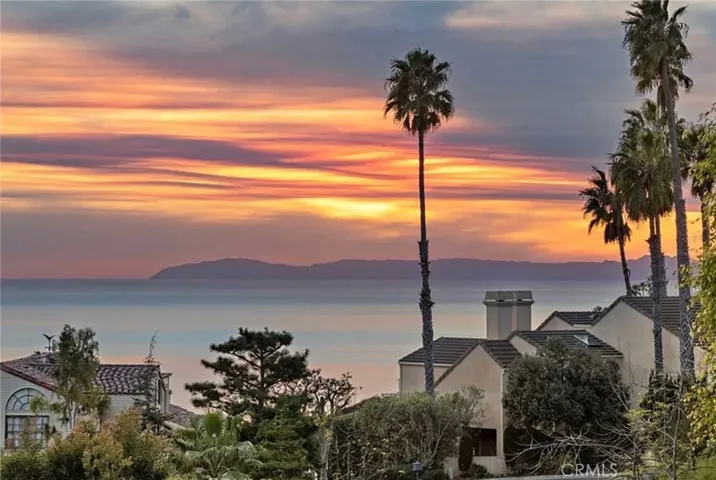 2335 Hillview Drive, Laguna Beach, California 92651