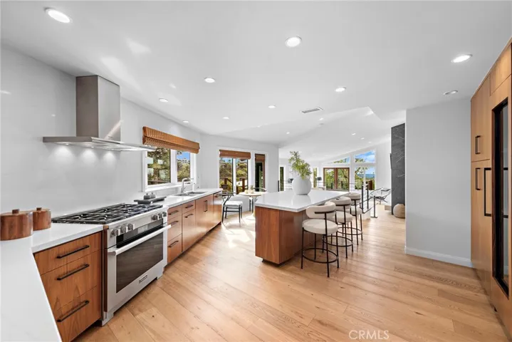 2335 Hillview Drive, Laguna Beach, California 92651