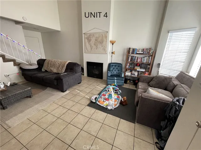 1801 E Avenue J10, Lancaster, California 93535