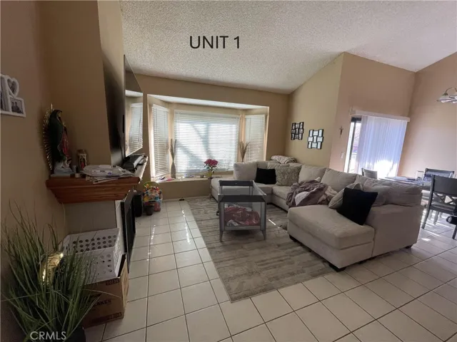 1801 E Avenue J10, Lancaster, California 93535