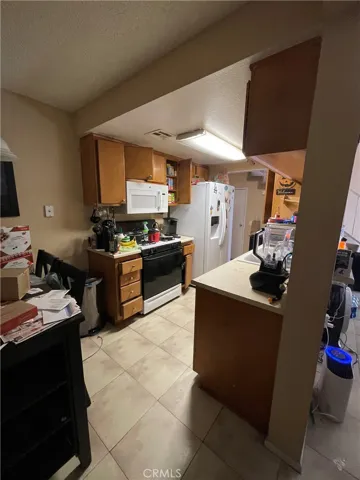 1801 E Avenue J10, Lancaster, California 93535