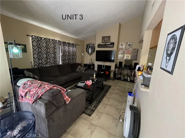 1801 E Avenue J10, Lancaster, California 93535