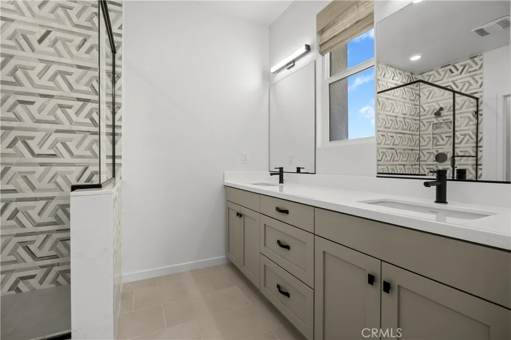 1090 Foothill Boulevard, Claremont, California 91711 home-pic-9